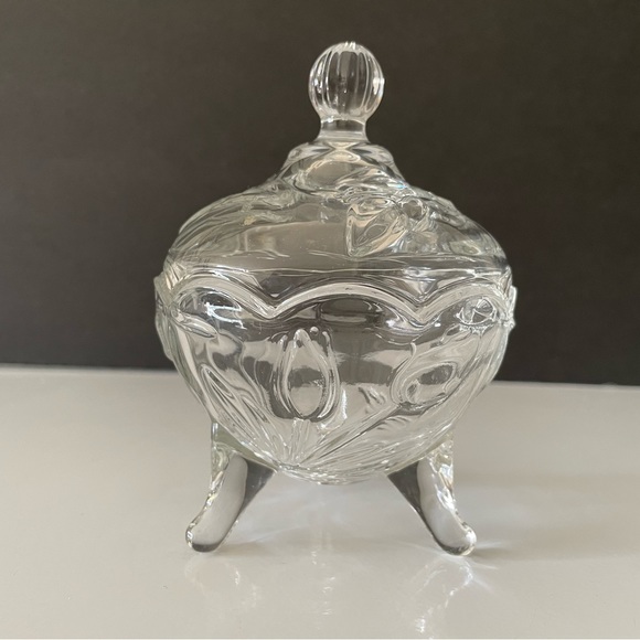Vintage Crystal Bowl Candy Dish Lead w/ Three Footed - Picture 6 of 7